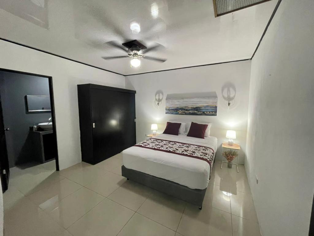 Apartamentos Cielo #1, Airport Juan Santamaria Alajuela Exterior foto